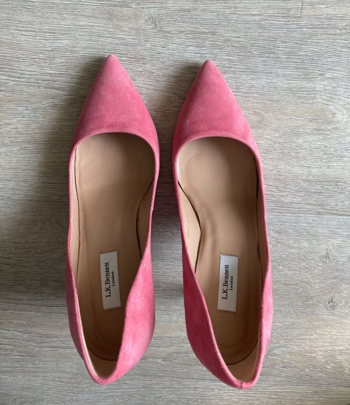 Damenschuhe: Veloursleder Pumps pink LK Bennett – Gebraucht aus Wohlen AG von SZS30 1