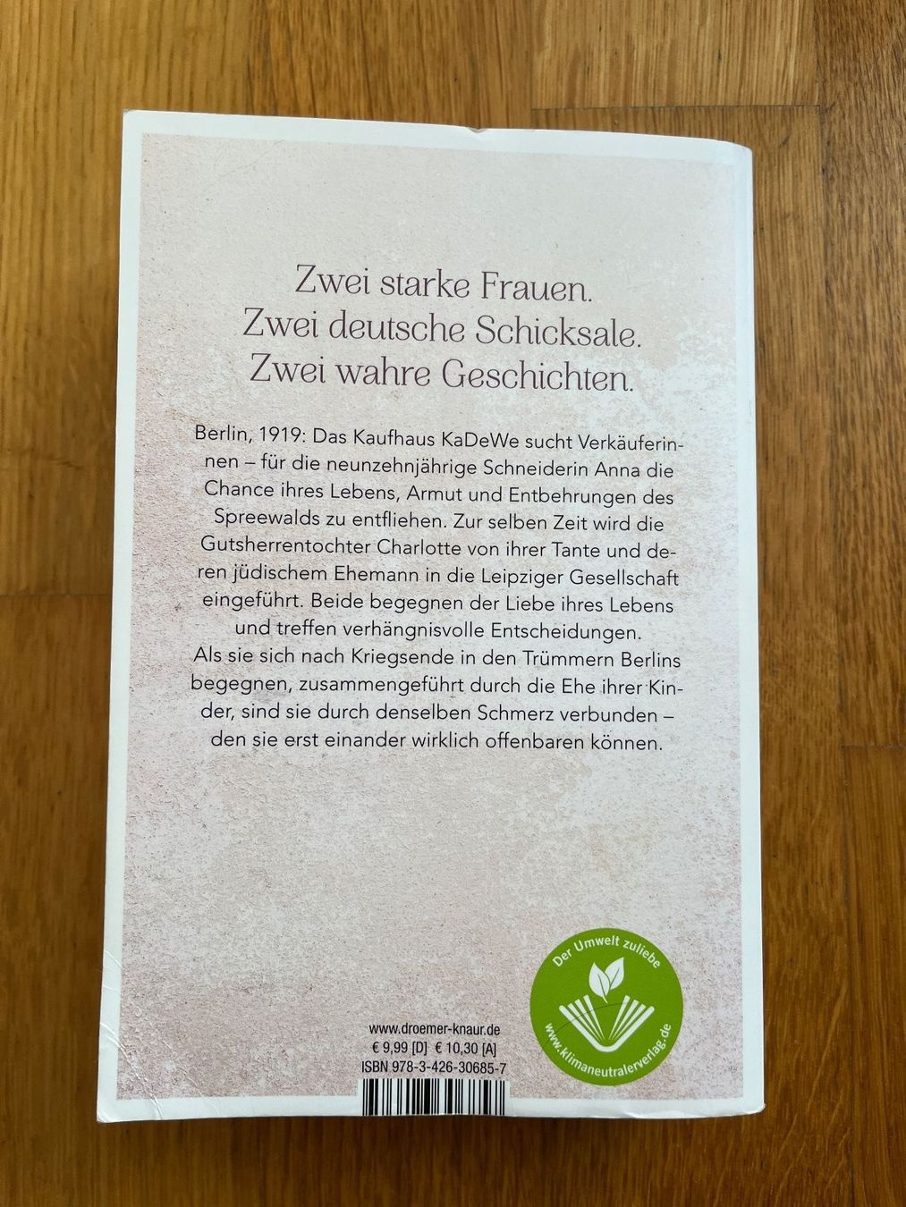 Bücher: Taschenbuch "Zwei Handvoll Leben", Katharina Fuchs – Gebraucht aus Grosswangen von Vita500 1
