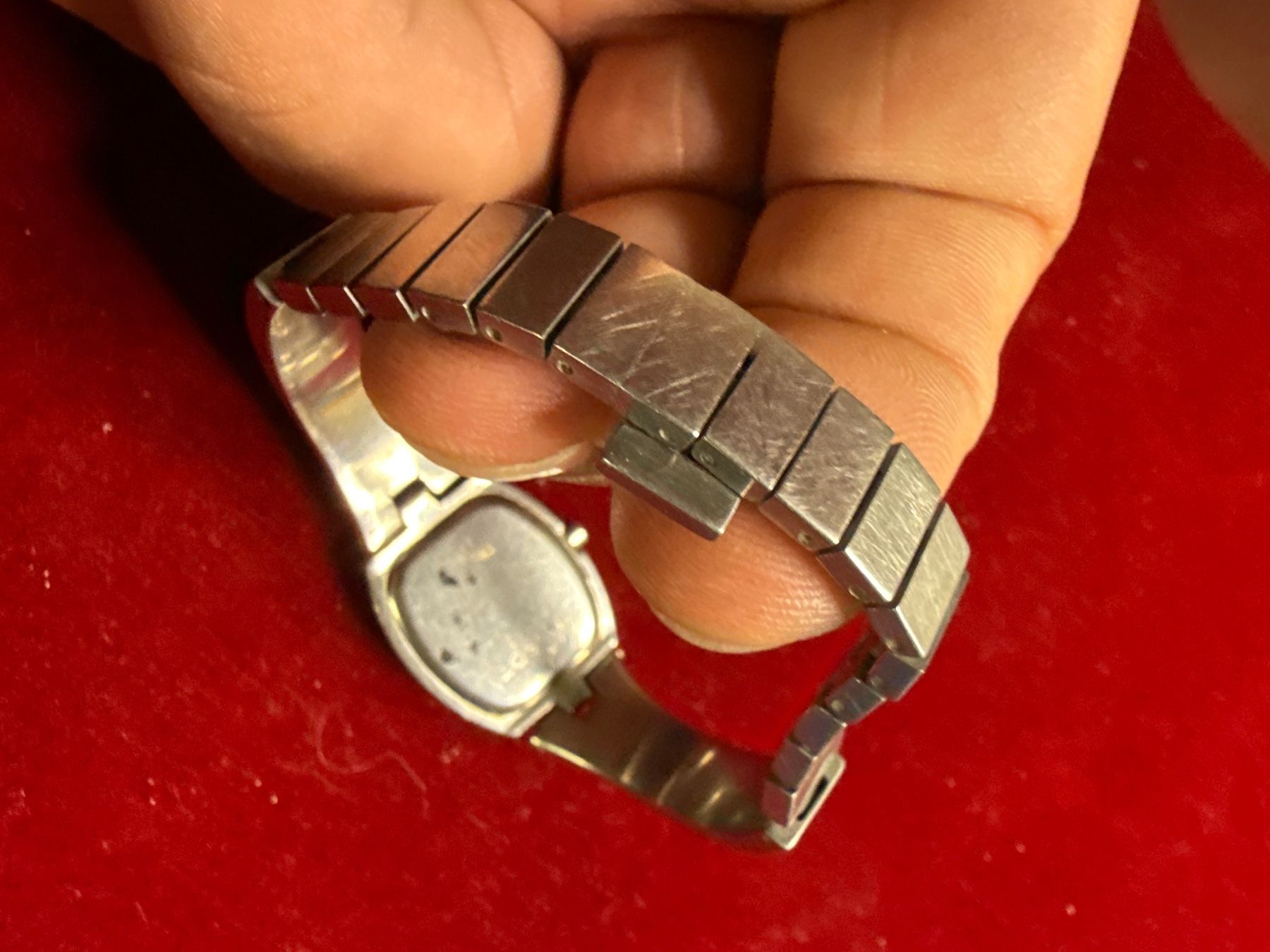 Tissot Uhren: Tissot Quarz 21.5 mm / defekt – Defekt aus Pfeffingen von Allhandelklgwatches 3