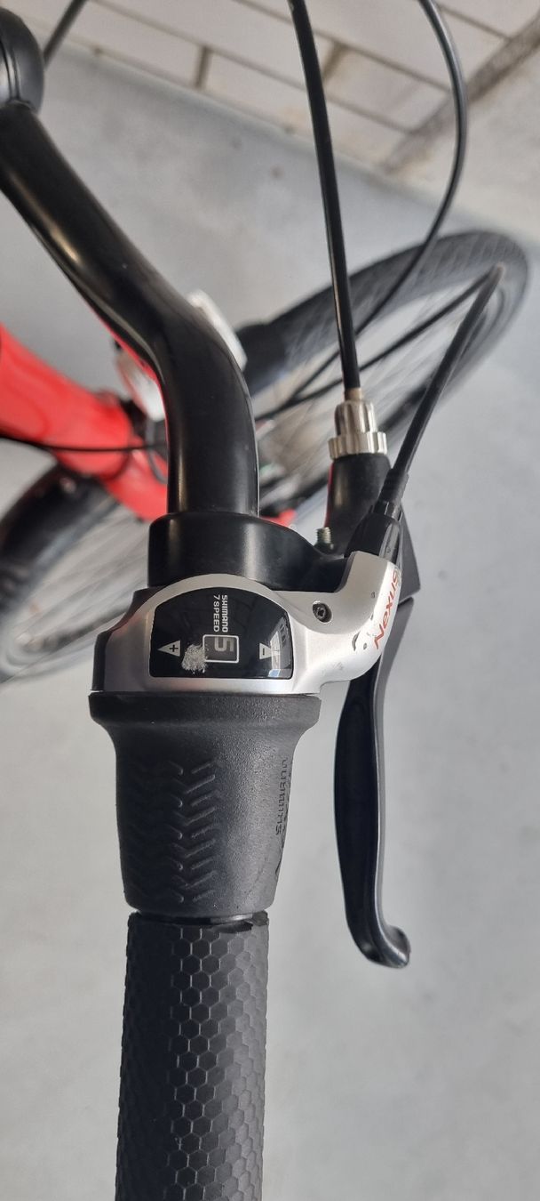 Biciclette: Damenfahrrad rot – Usato da Luzern venduto da WeekendWarrior_DQ.1 2