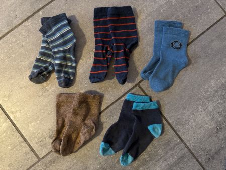 5 Paar Jungen Socken Gr. 19–22