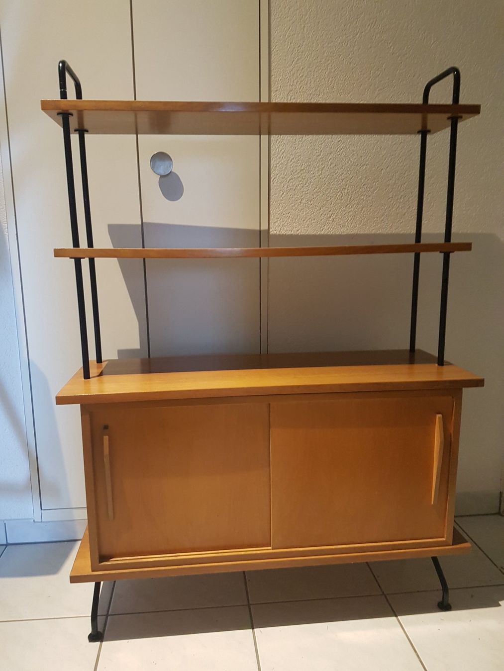Scaffali: Wohnbedarf Bücherregal Etagere – Usato da Wallisellen venduto da Swissline11 4