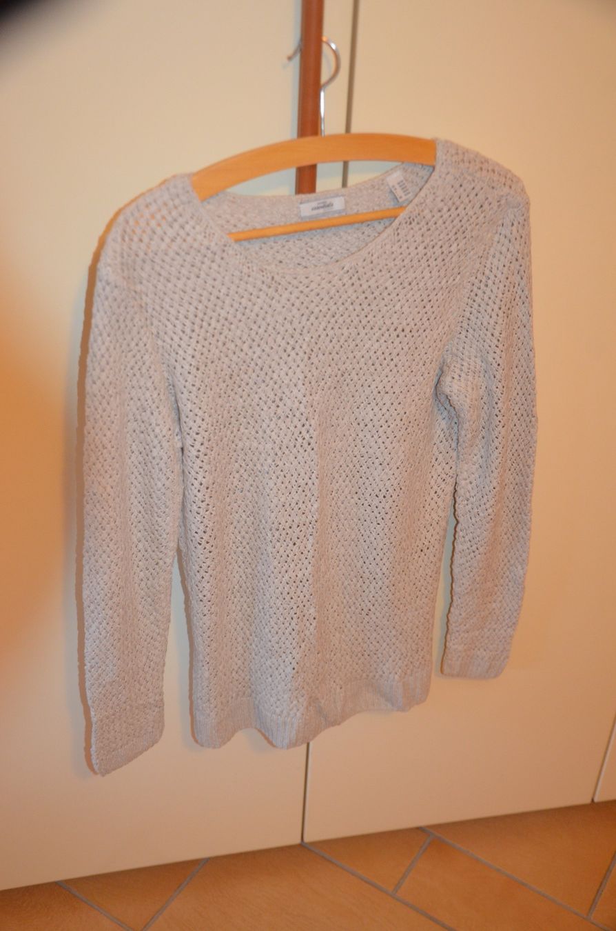Pullover & Sweatshirts: TAILLE 36-38 – Gebraucht aus Chiasso von Dolly015