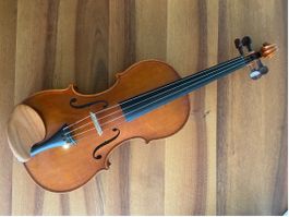 Hochwertige Geige /Violine mit Bogen und Koffer