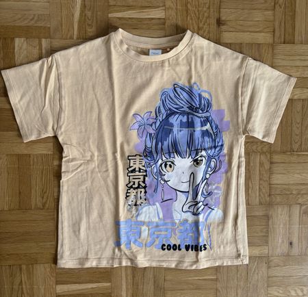 T-shirt Manga taille 134