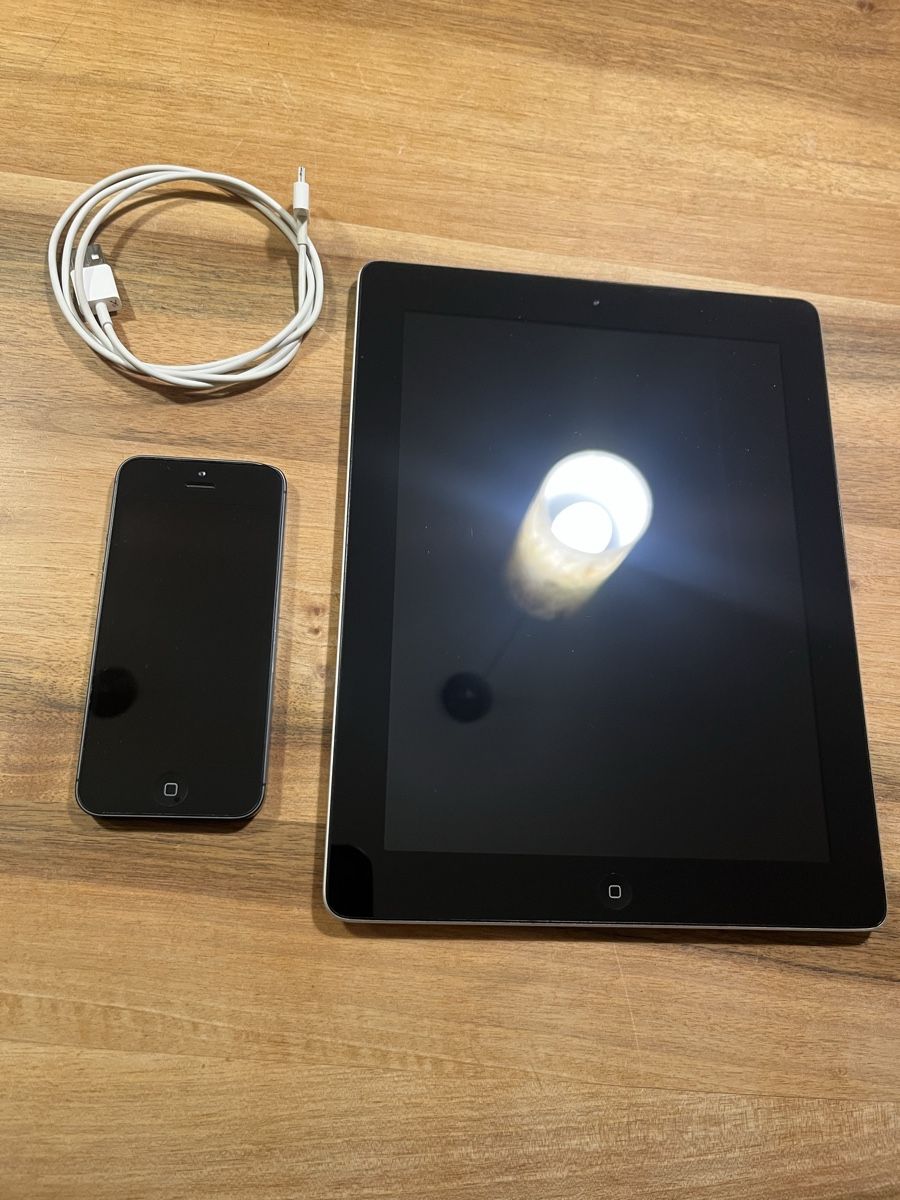 Apple Handys / Smartphones: iPhone 5s iPad 4 64GB mit Ladekabel und Hülle – Gebraucht aus Würenlos von KLG_3TBs 6
