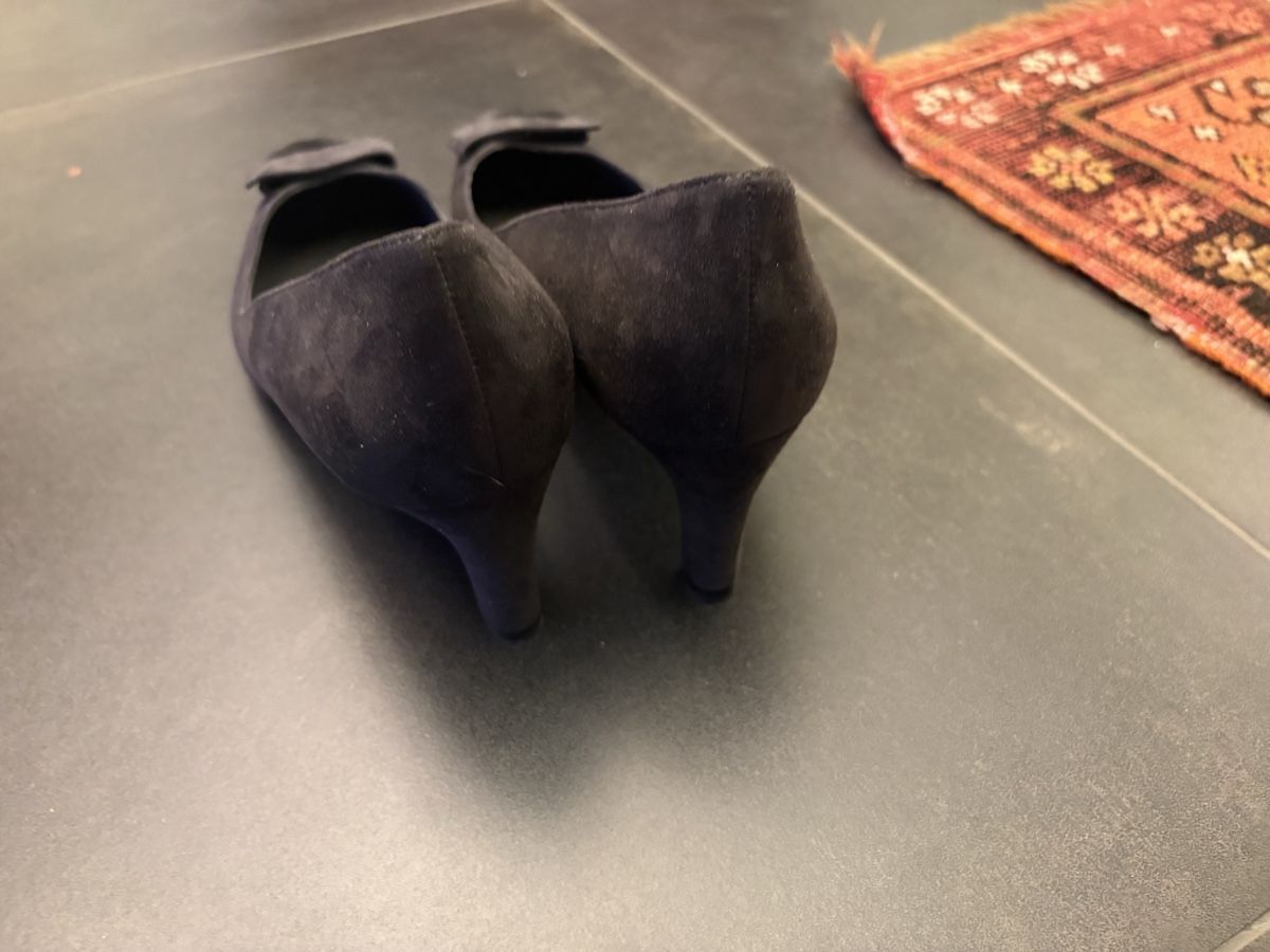 Kaiser Chaussures femmes: Escarpins Peter Kaiser 41 – Neuf (Voir description) à Vufflens-la-Ville par newlifegva 2