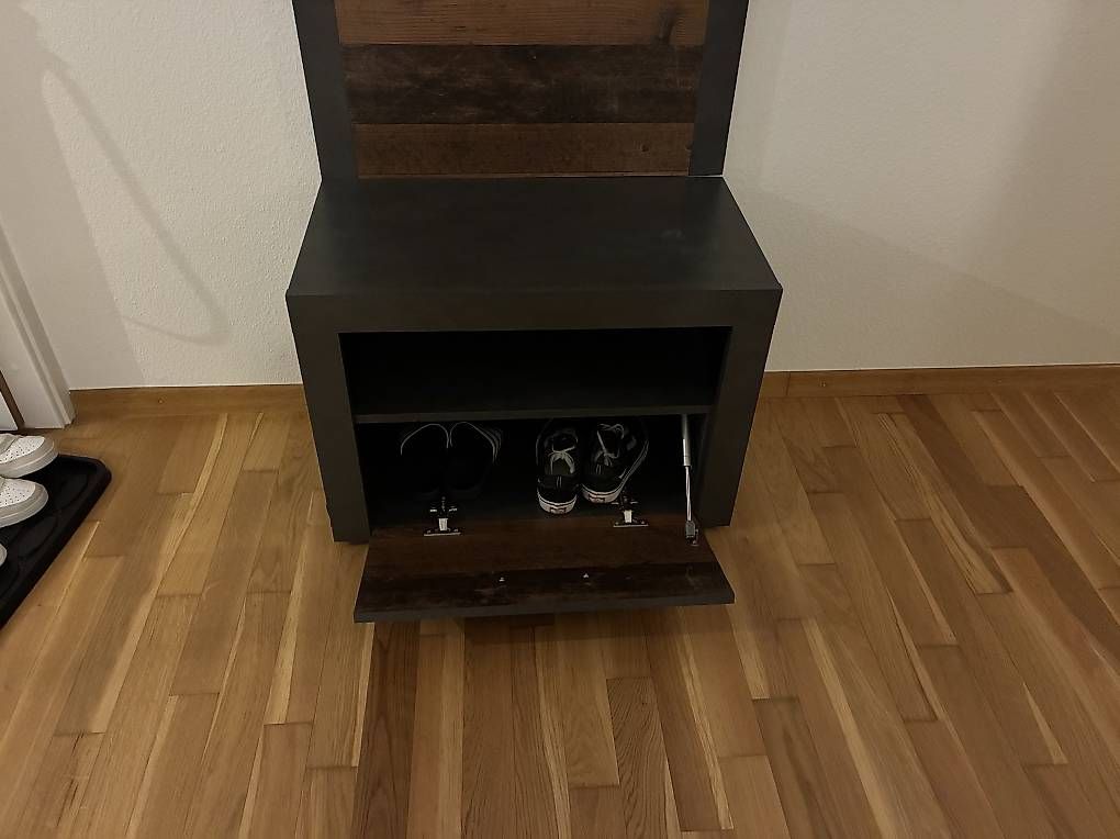 Porte manteau: Garderobe – D'occasion à Frauenfeld par Lendenmann 1