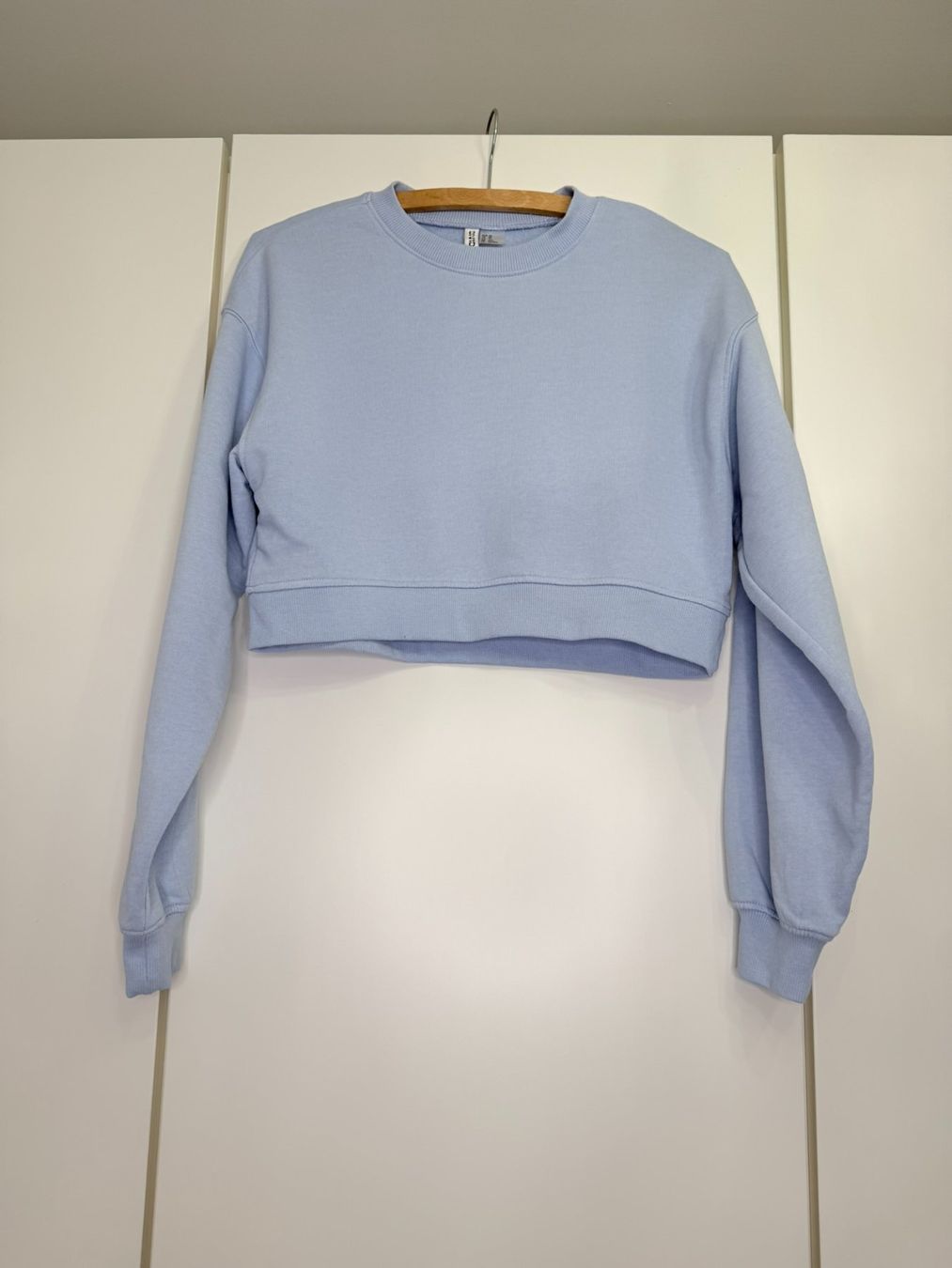 H&M Maglioni & Felpe: Kurz Pullover / Sweater Babyblau – Nuovo (secondo la descrizione) da Zürich venduto da ffeti 2