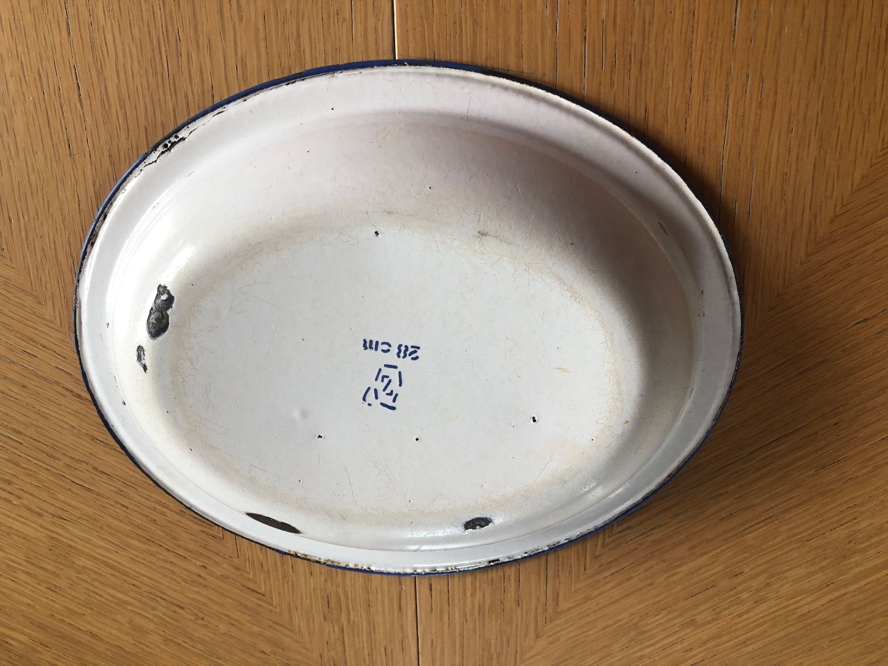 Piatti di portata: Antike Emaille Platte 27.5 cm – Usato da Schübelbach venduto da Dolly990_2 1