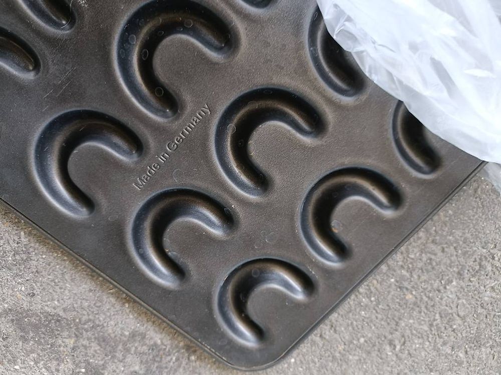 Blech für Vanillegipfel (Gebraucht) in Gossau SG für CHF 7 – mit ...