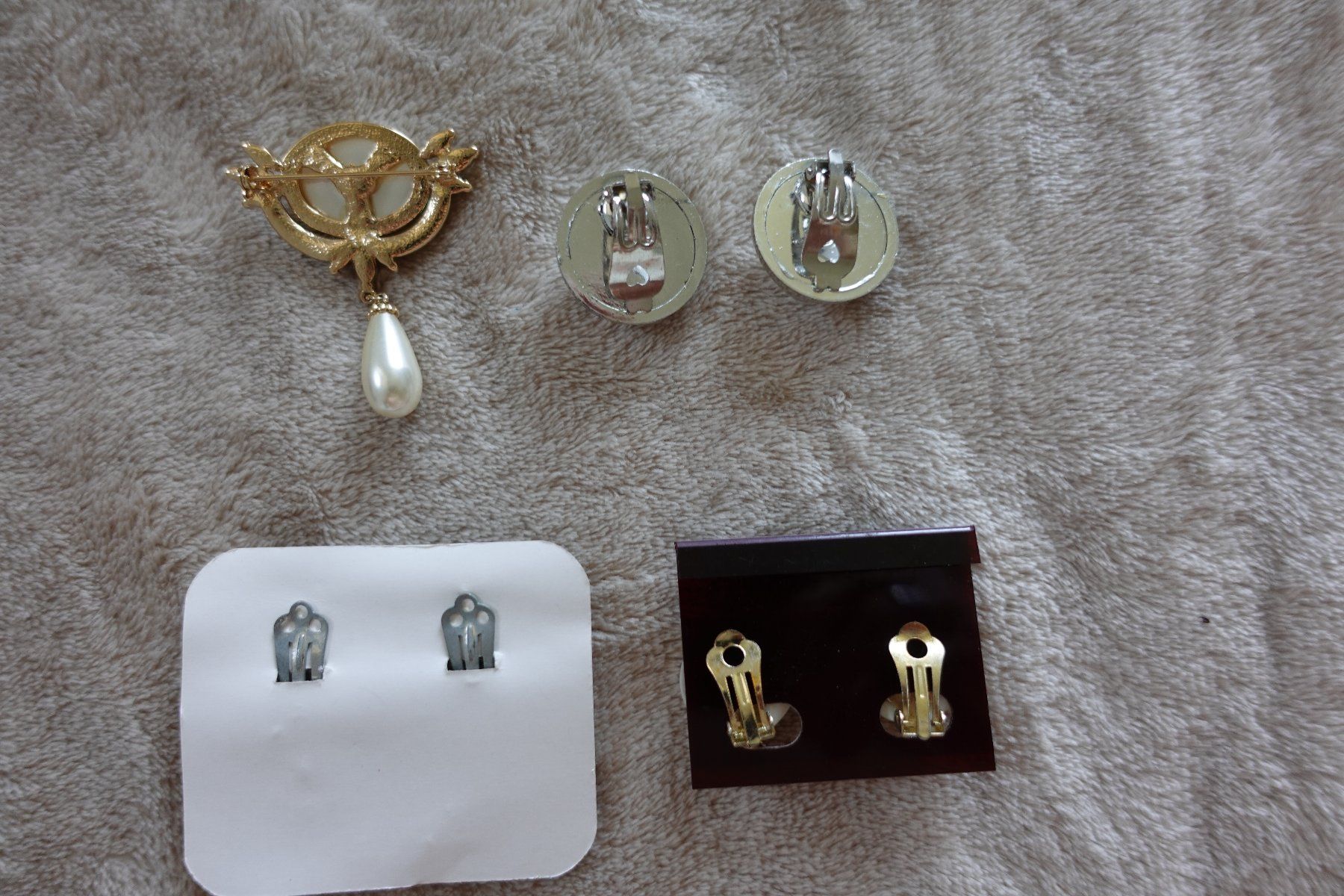 Autres bijoux: 1 schönes 25 teiliges Modeschmuck Set – D'occasion à rorschach par Babsi64 4