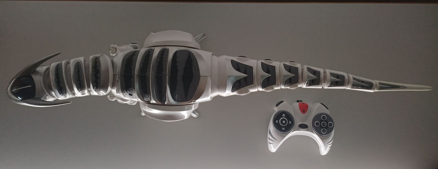 Spielzeuge: Roboraptor + Remote Control (functional) – Gebraucht aus Gorduno von MirellaDaniel 2