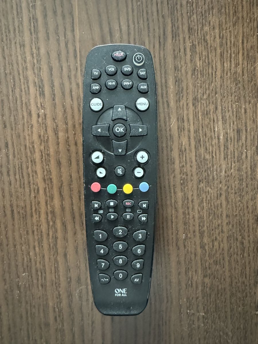 Yamaha Lettore multimediale & Streamer: Yamaha Stereoanlage CRX-E300 – Usato da Derendingen venduto da api_zy5j 6