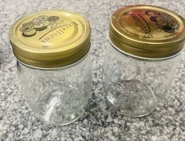 2 Excellsens Einmachgläser, Marmeladengläser, Top Zustand