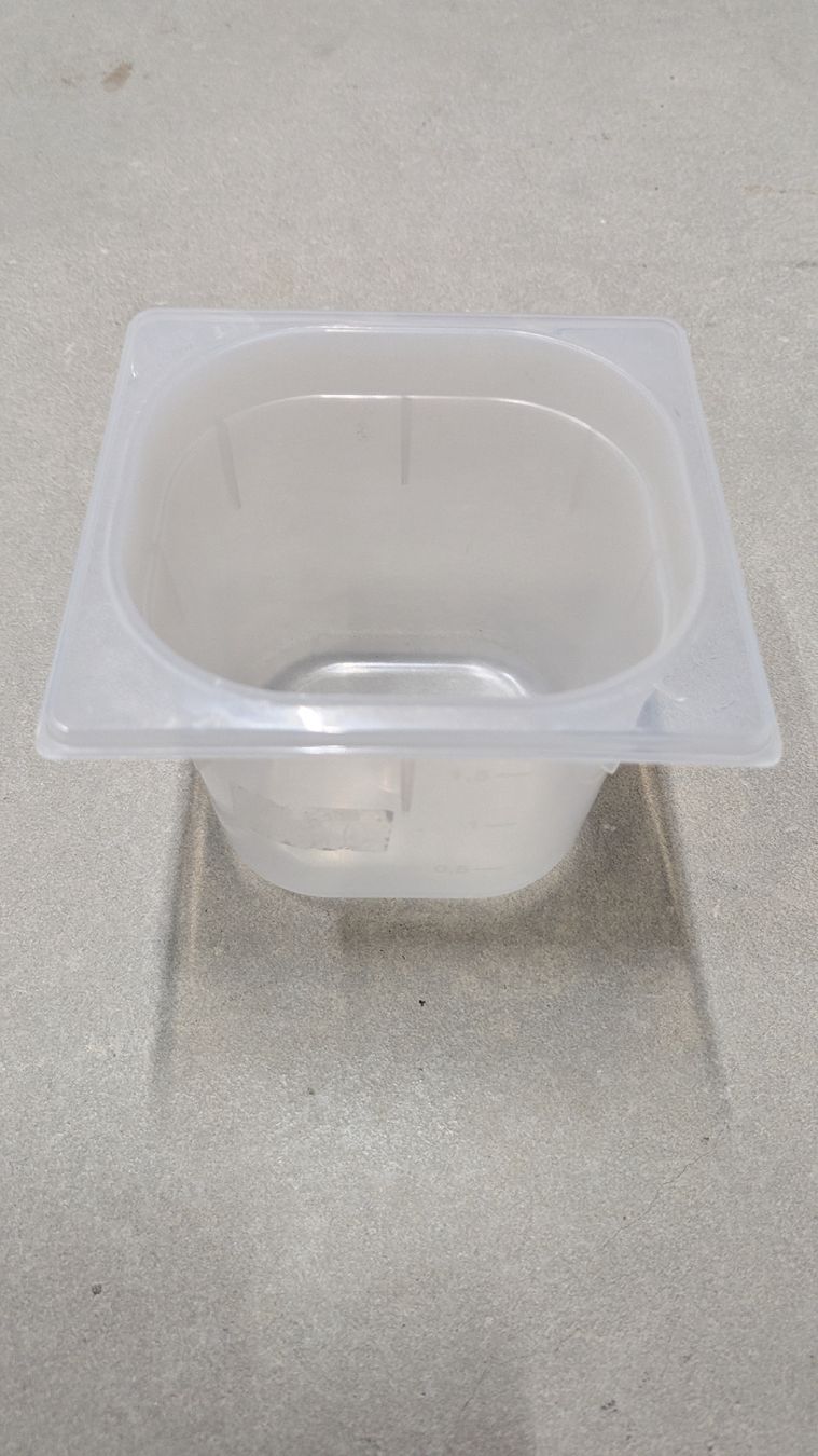 Contenitori & Simili: GN 1/6 x 150 mm – Usato da Lyss venduto da 3250er