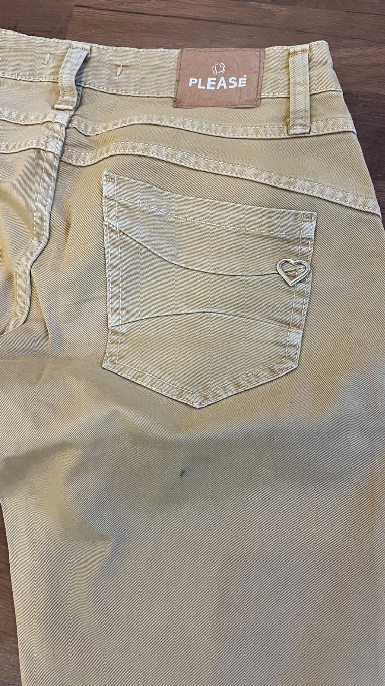 Jeans: PLEASE Damen Stoffhose Beige Gr. S – Usato da Hondrich venduto da Greppen37 2