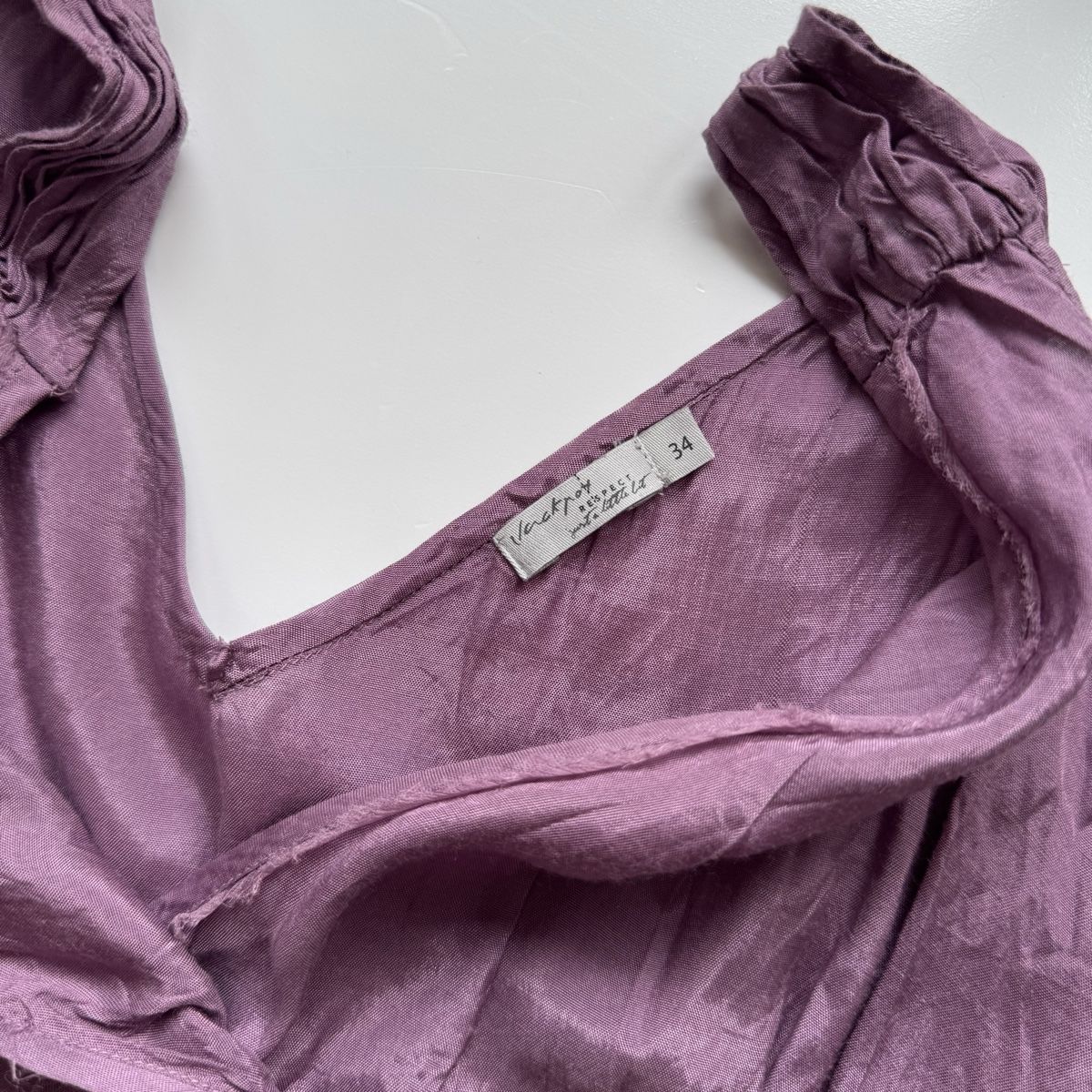 Tops: Süsses lila Top Gr.34 – Gebraucht aus Oberwil BL von olibbg 3