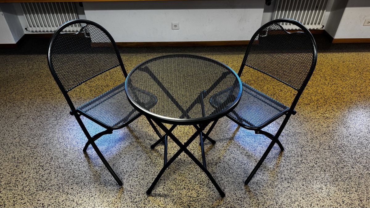 Set di tavolo e panche: Balkonset von Home and More – Nuovo (secondo la descrizione) da Tartar venduto da A.Lohner26