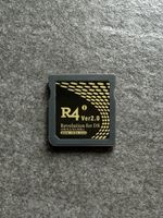 R4i Revolution Karte für DS mit 8GB MicroSD Speicherkarte
