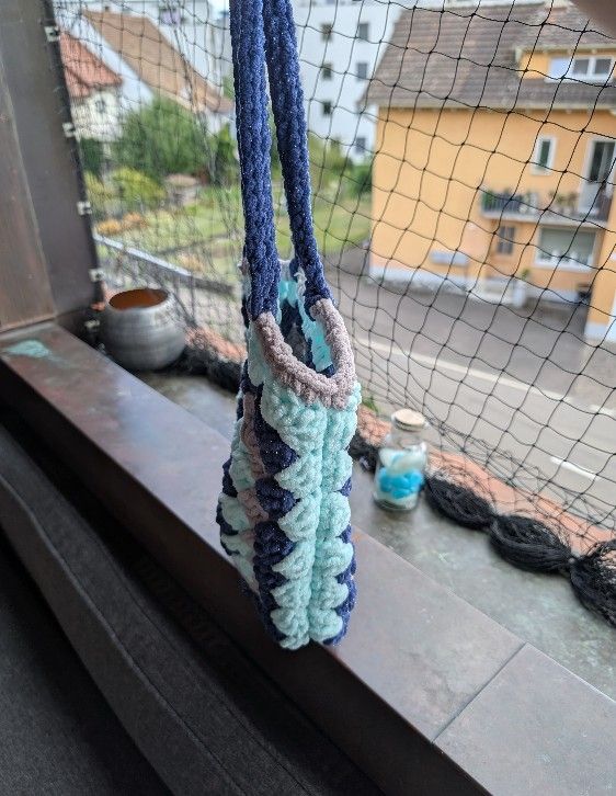 Sacs: Tasche - selbstgehäkelt – Neuf avec emballage d'origine à Thayngen par Jer0me97 1