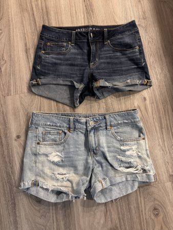 Set aus 2 Shorts der Marke American Eagle Gr.4