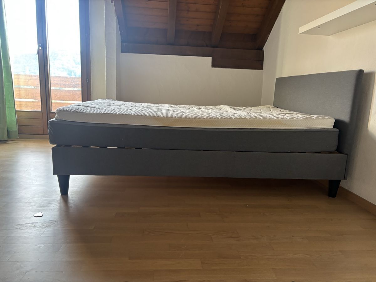Letti: IKEA Boxspringbett mit Matratze und Topper – Usato da Hombrechtikon venduto da Lexcom 4