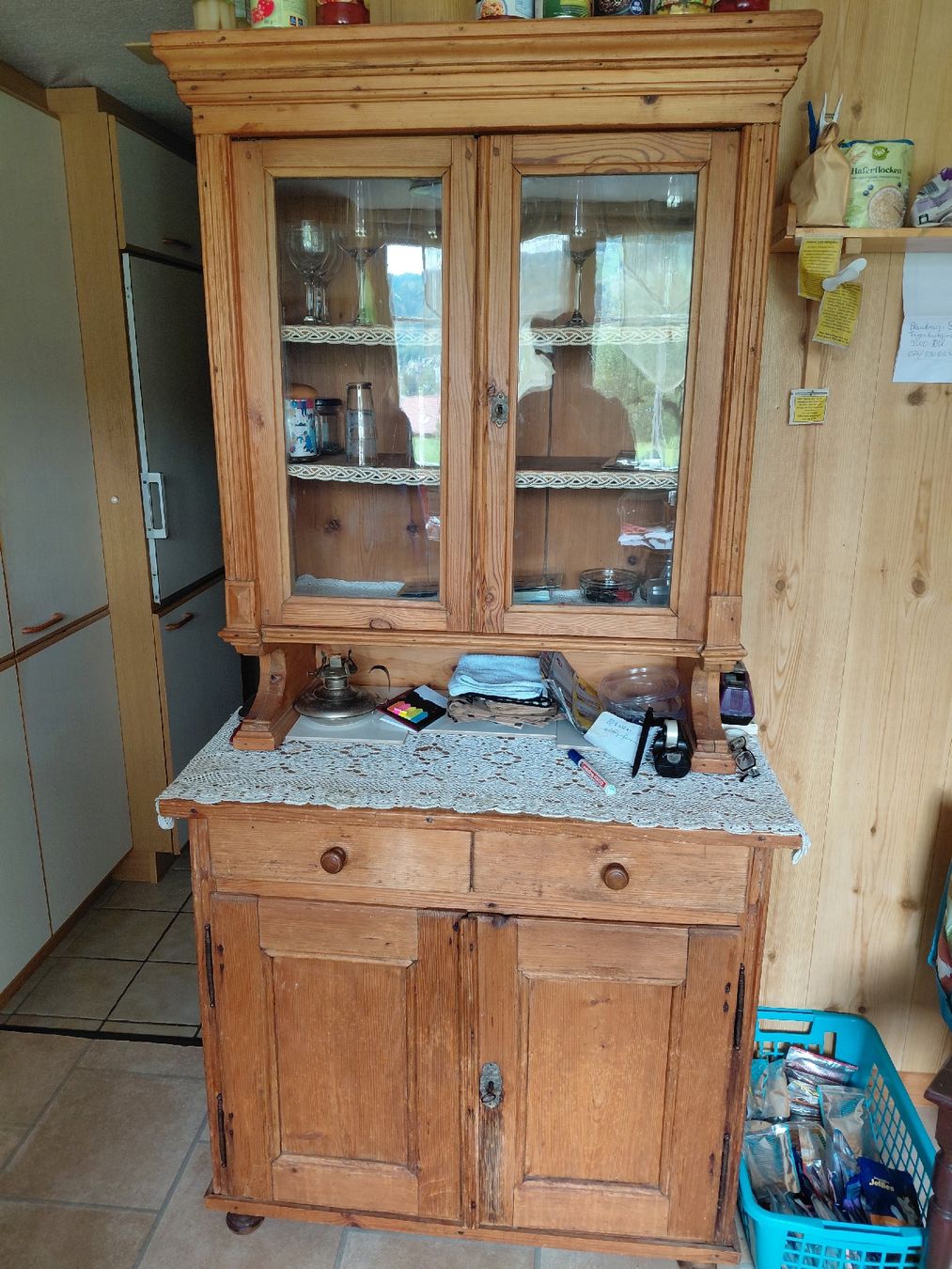 Vetrine: Alte Holzvitrine  – Usato da Ennetbühl venduto da Marlon79