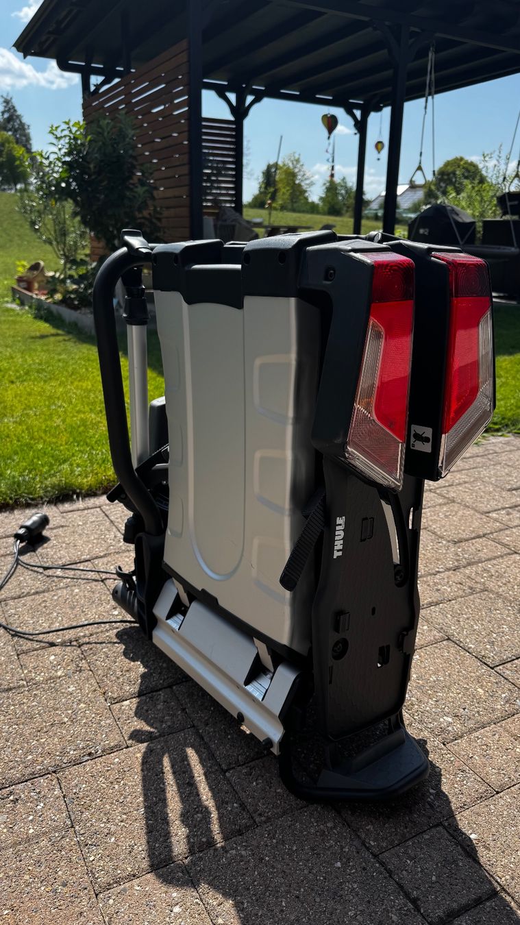 Thule Rimorchi: Thule EasyFold XT933 für 2 eBike, Veloträger – Usato da Gossau ZH venduto da Celestino_2.0 2
