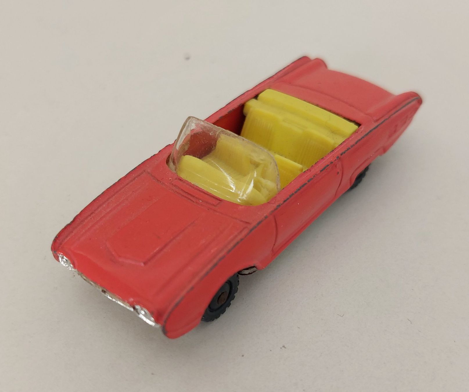 Corgi Toys Modellini d'auto: Husky Ford Thunderbird 1:66 – Usato da Schenkon venduto da Blech 1