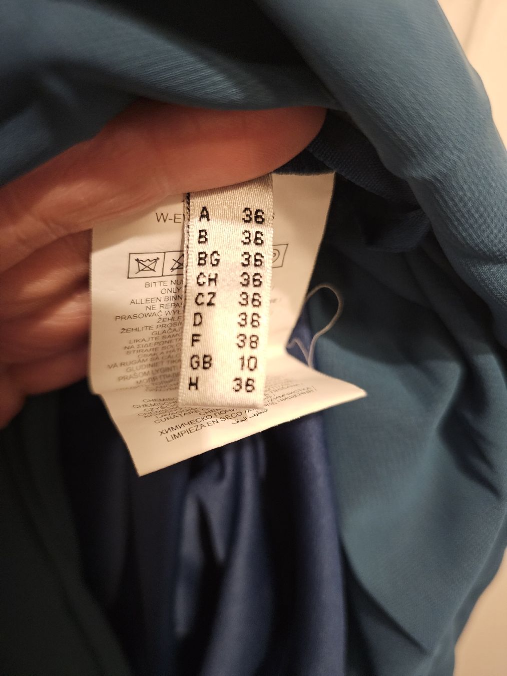 Vestiti: Jake's Abendkleid Petrol – Usato da Schlieren venduto da 12341234ab 4