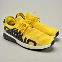New Yorker Baskets Jaunes Homme. Pointure 44