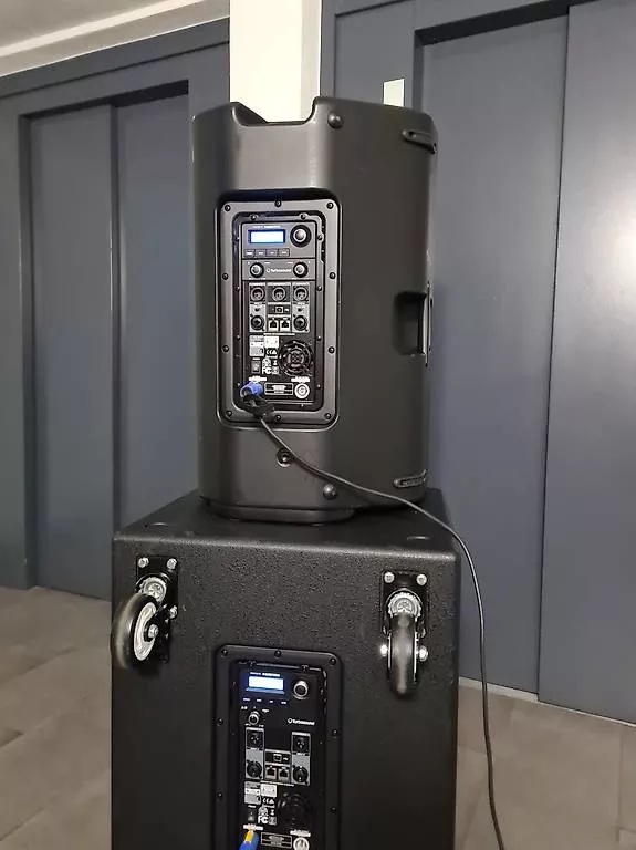 Turbosound Casse acustiche: Turbosound Pa System – Nuovo (secondo la descrizione) da Wallisellen venduto da Daijga 2