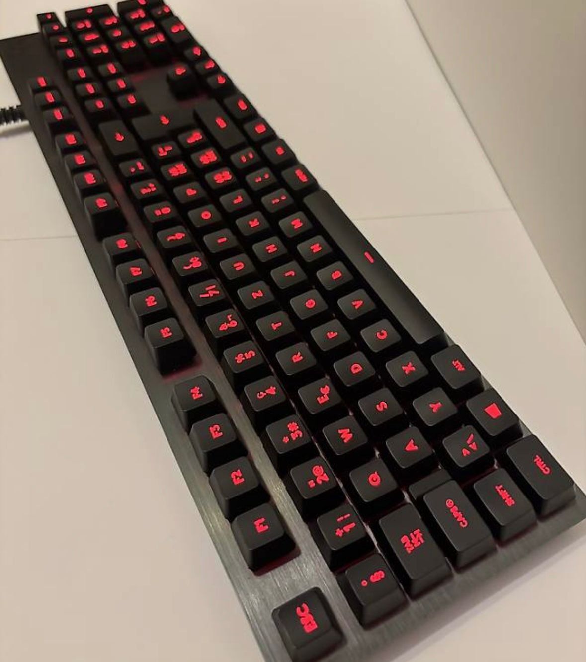Logitech Tastiere: Clavier d'ordinateur Logitech – Usato da Cossonay-Ville venduto da GAM86 1