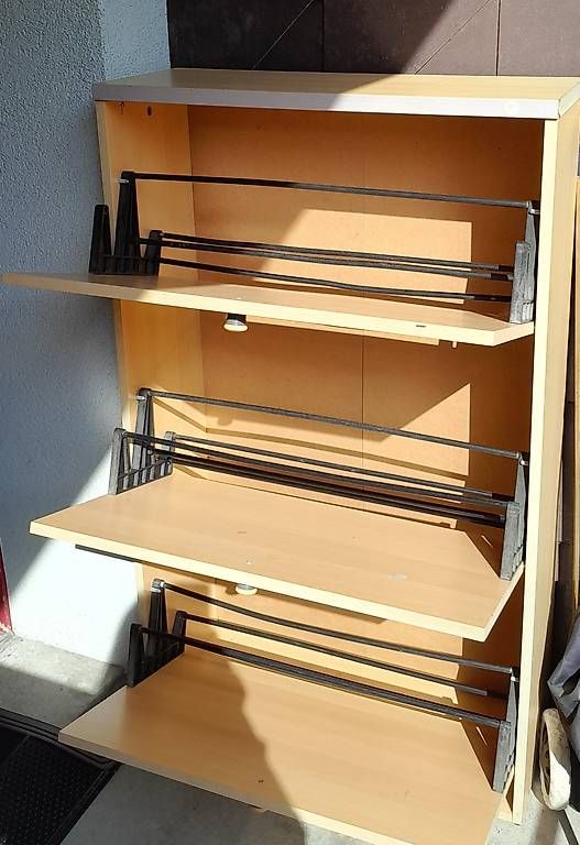 Armadi: Schuhschrank – Usato da Schwerzenbach venduto da Aura888 2