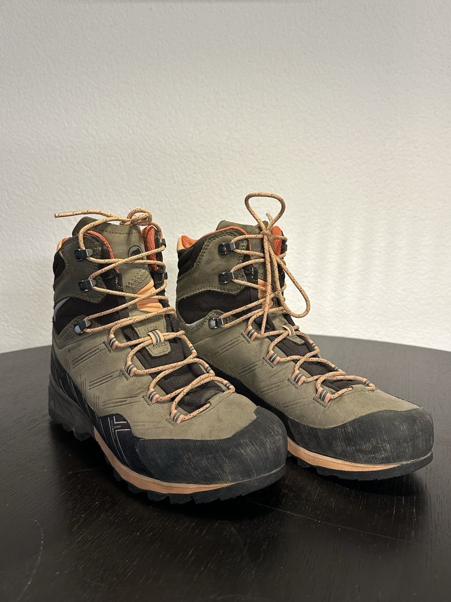Mammut Scarpe da donna: Leichte und robuste Wanderschuhe von Mammut Gr.40 – Usato da Zürich venduto da dom_hzh5
