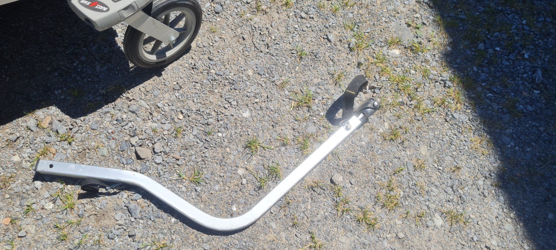 Rimorchi: Kinderfahrradanhänger Chariot ... – Usato da Hofstetten b. Brienz venduto da Nordtor 2