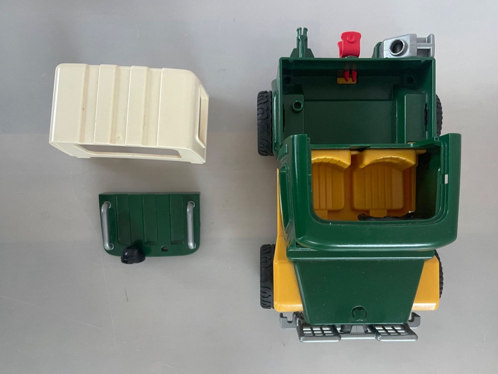 Playmobil Spielzeuge: Playmobil Set - Spielfiguren und Pickup – Gebraucht aus Seelisberg von Mira1313 3