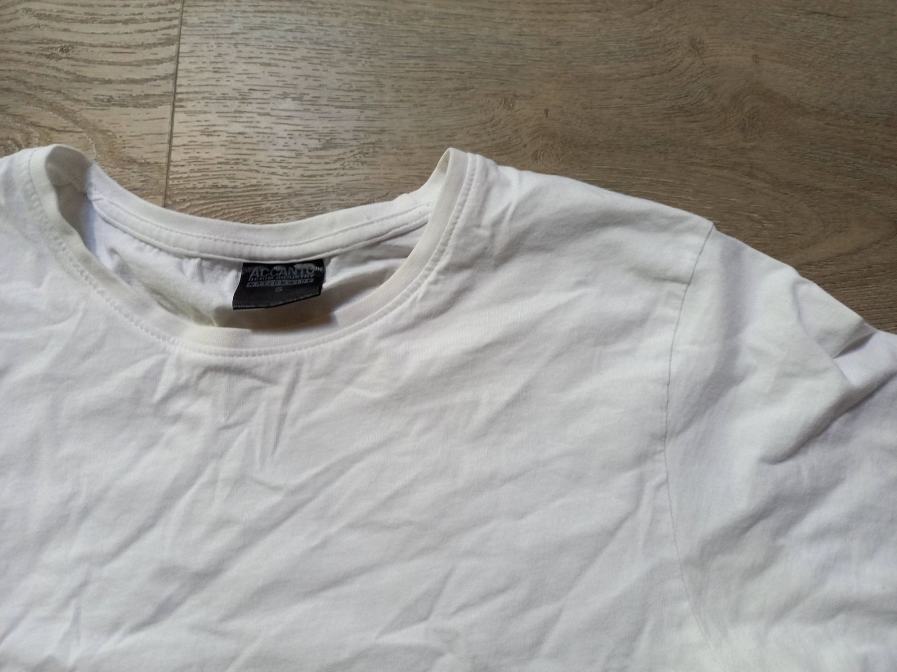 T-shirt: Accantoshirt   S – Usato da Bätterkinden venduto da Elefantenzoo 1