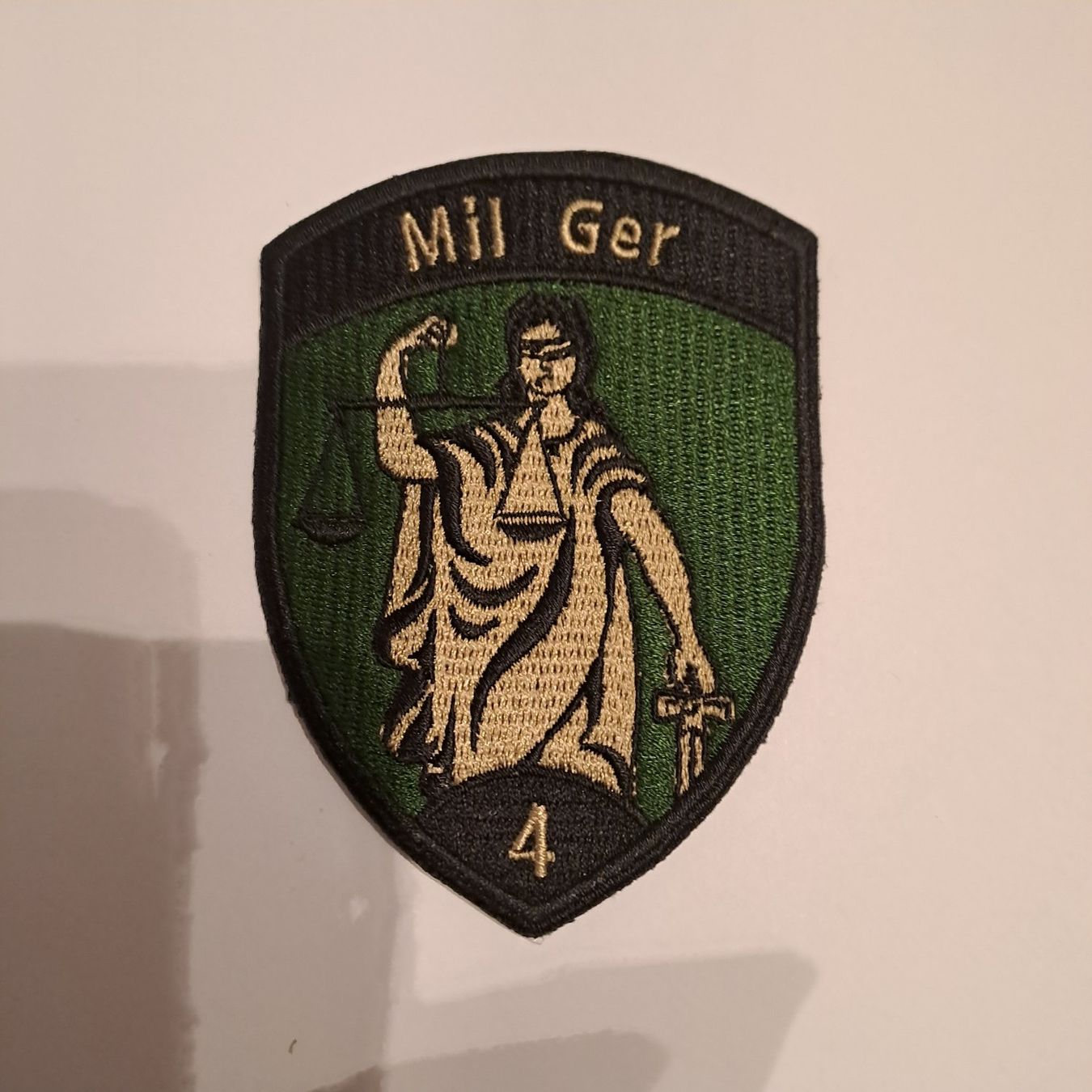 Schweizer Armee Plaketten & Abzeichen: Mil Ger 4 – Neu (gemäss Beschreibung) aus Gipf-Oberfrick von Mig_29