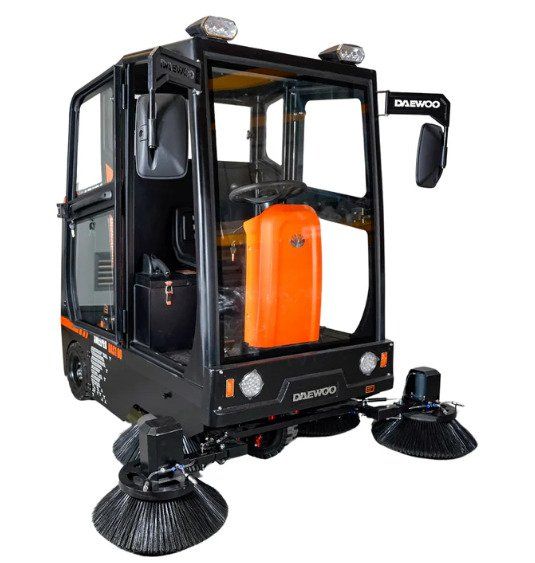 Daewoo Tutte le macchine: Kehrmaschine Daewoo DAS100 – Nuovo (secondo la descrizione) da Buchs ZH venduto da lukas_6708 7