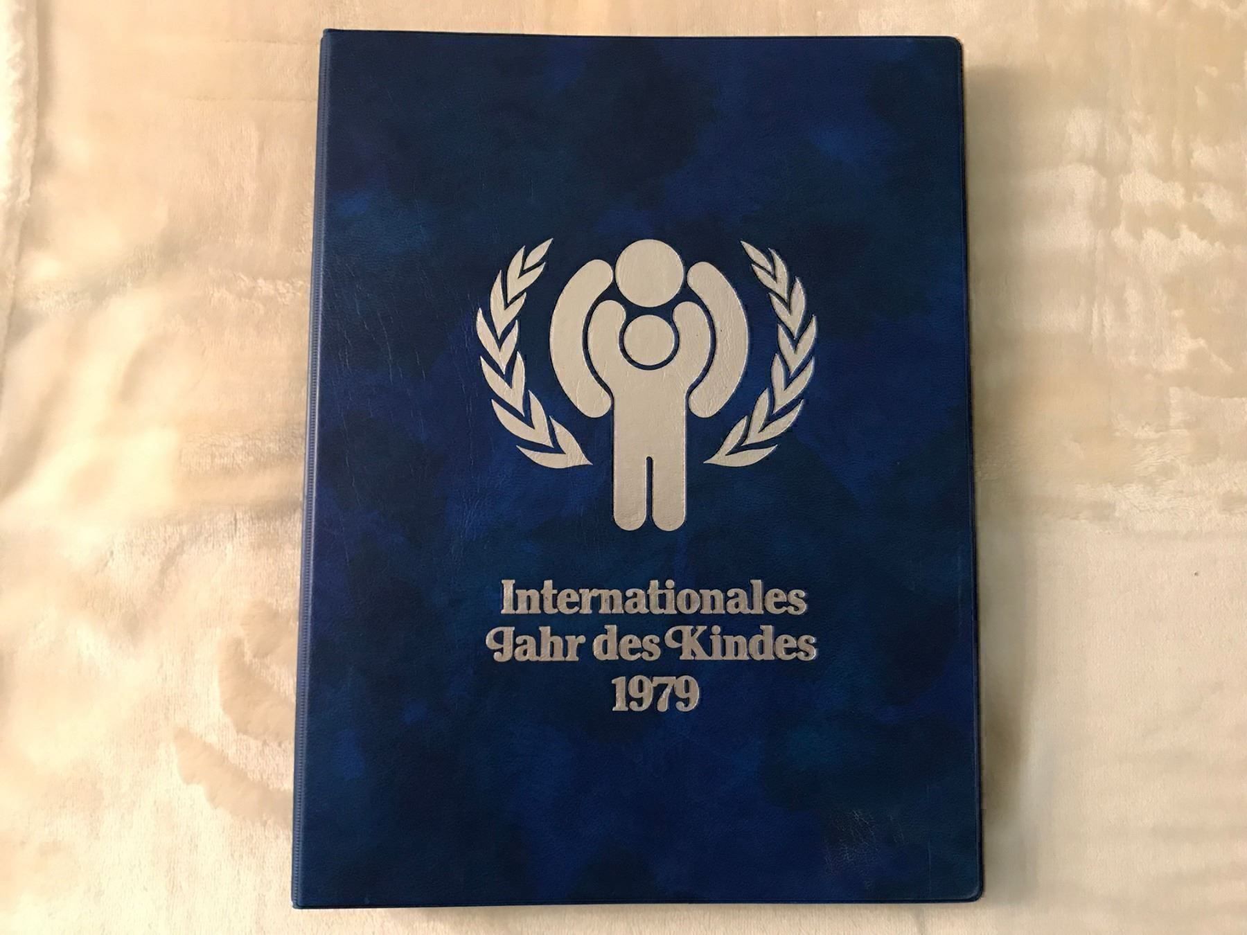 Album: Briefmarken/FDC Album/Sammlung Unicef – Nuovo (secondo la descrizione) da Rain venduto da SRIC01