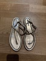 H&M premium quality gold leather flat sandals size 40 