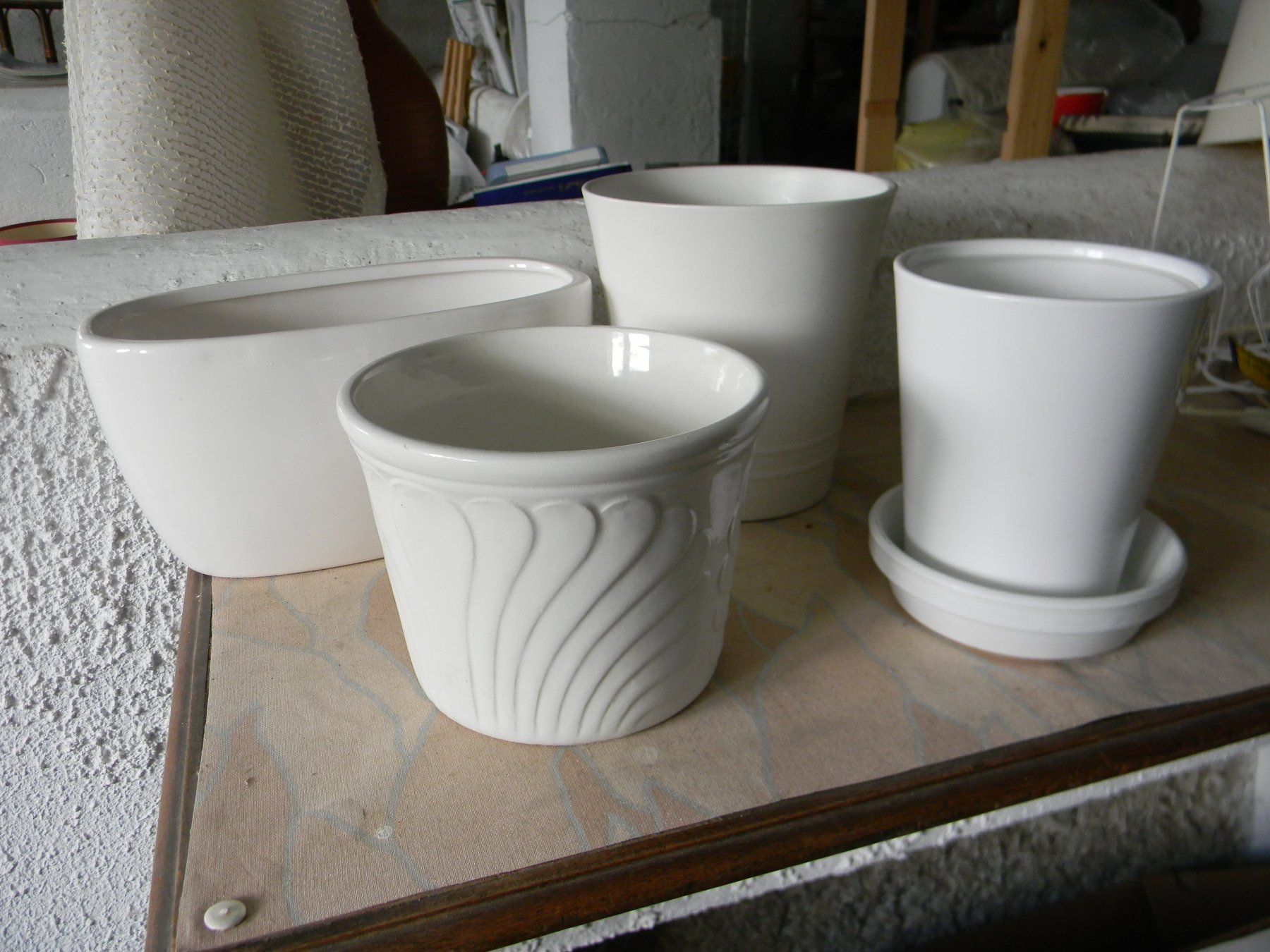Vasi per fiori: lot de 8 cache-pots blancs – Usato da Bournens venduto da monique048 1
