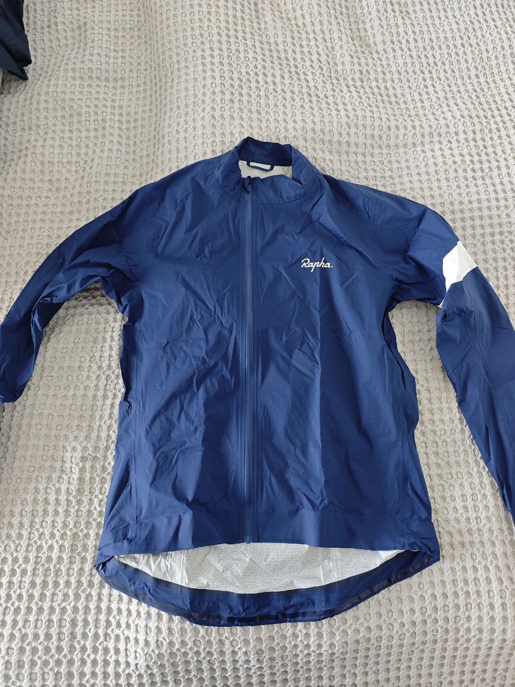 Rapha Vestes: Rapha Regenjacke Grösse L dunkelblau neu!! – Neuf (Voir description) à Uster par tokyo__