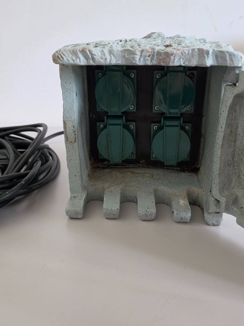 Alimentazione elettrica: Gartensteckdose Stein-Optik - Stromverteiler Garten aussen – Usato da Birr venduto da DisDas 4