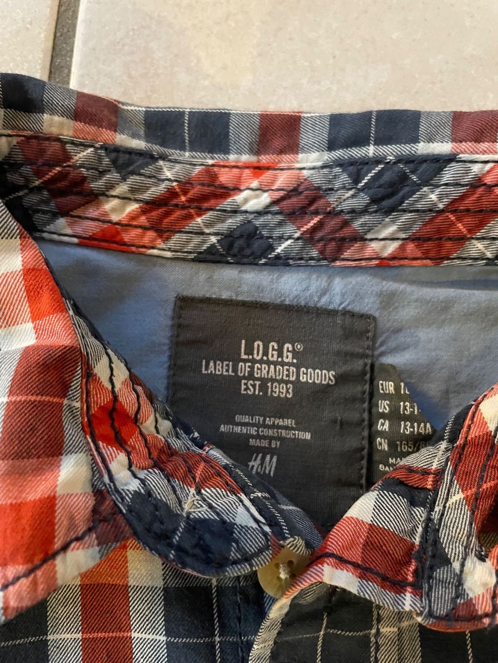 H&M Chemises, T-shirts & Polos: Karriertes Hemd, Gr. 164 – D'occasion à Cham par 2eye 2
