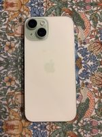 iPhone 15 128 GB 87% Akkustand Hellgrün
