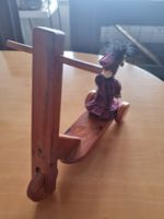 Trottinett●●●Holz●●●mit einer Dame