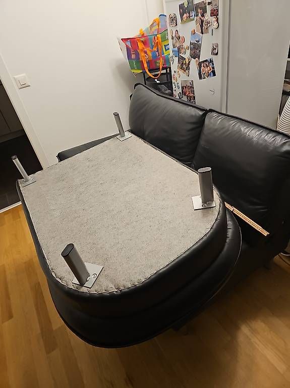 Sofas: Schwarzes Ecksofa zu verschenken – Gebraucht aus Belp von ric_t285 2